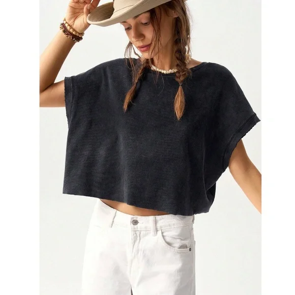 Black Cotton Oversized Cropped Muscle Tee Shirt Raw Hem and Inside Out Stitches - Picture 8 of 11